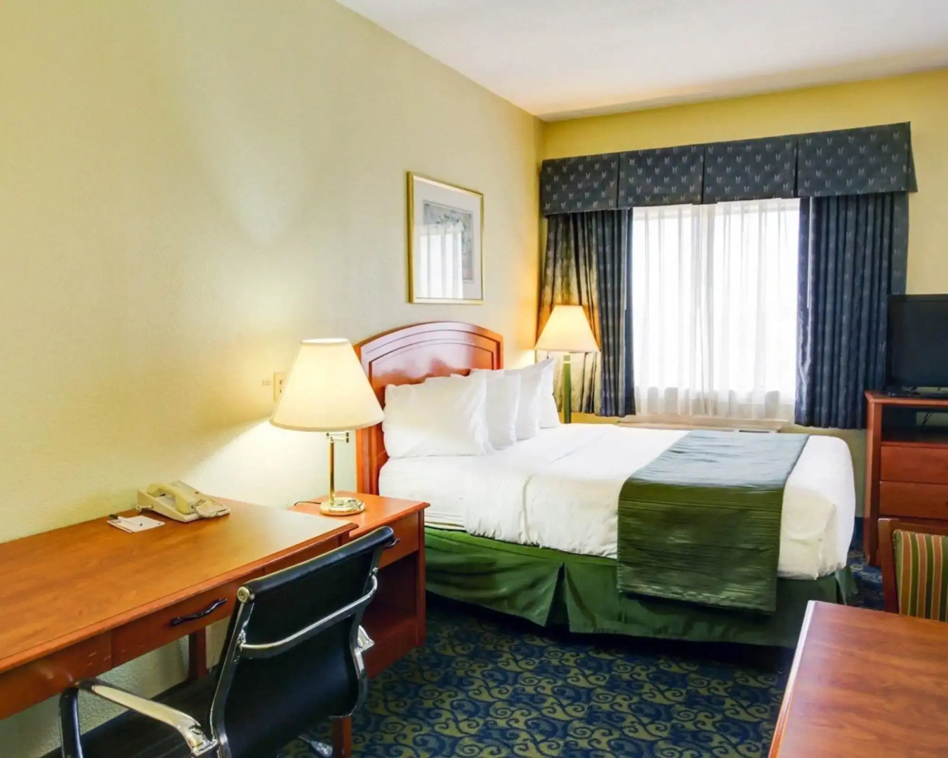 Quality Inn & Suites