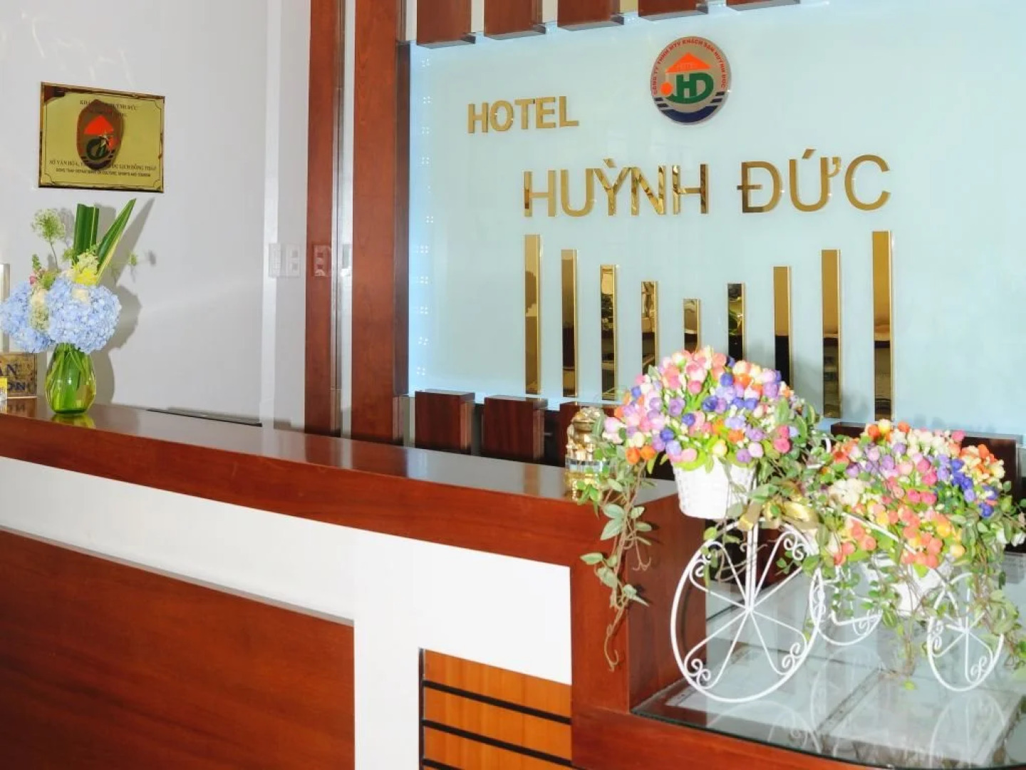 Huynh Duc Hotel