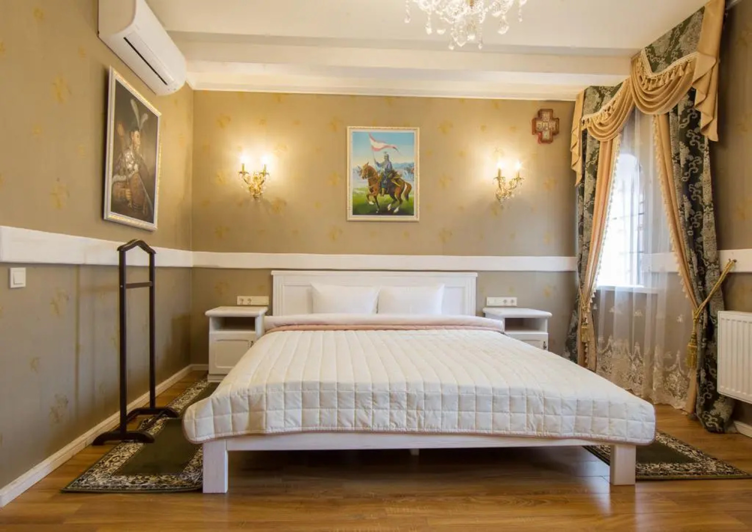 Historical Hotel Fortetsya Hetmana