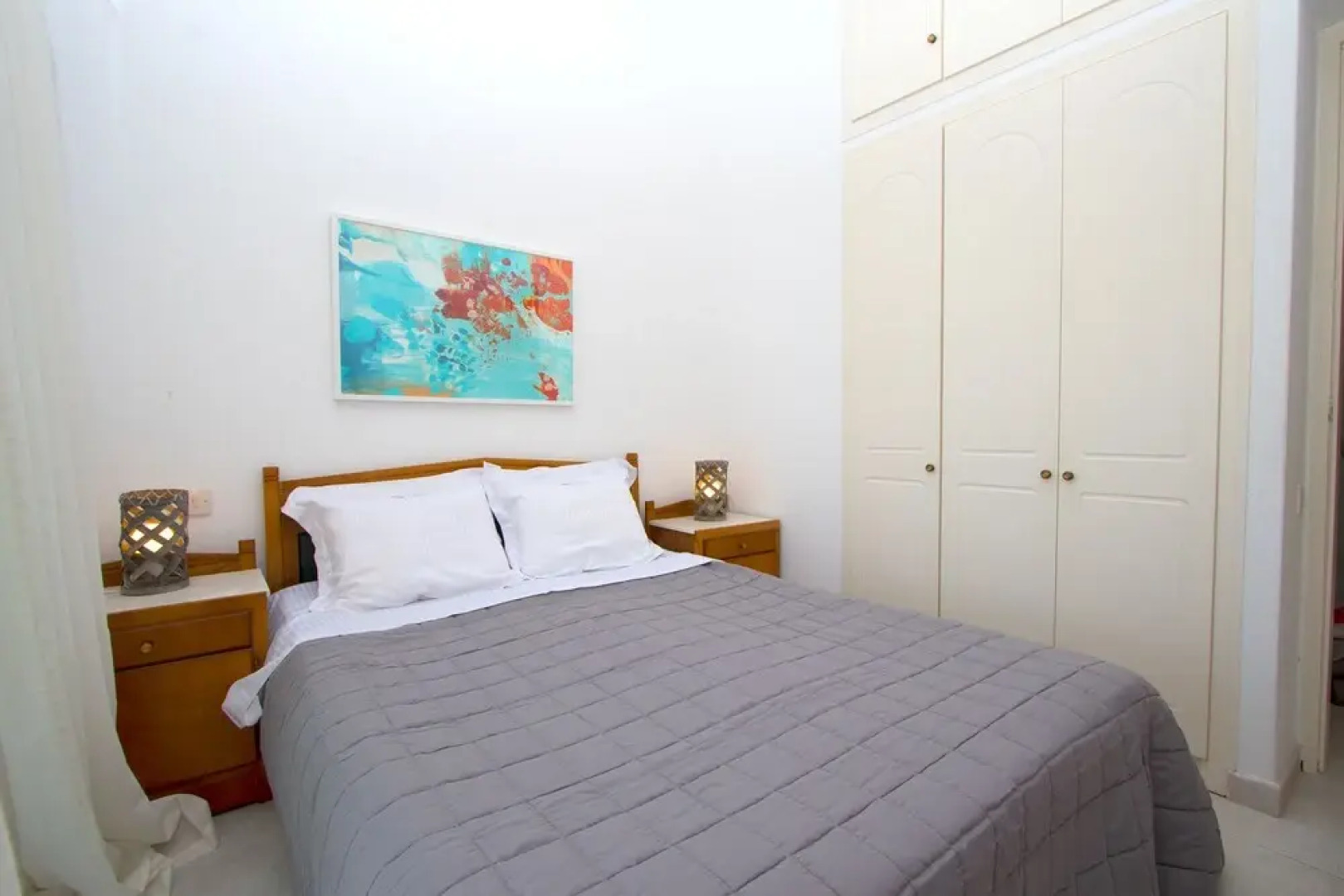 Eva Gior Shared Pool Messonaittes