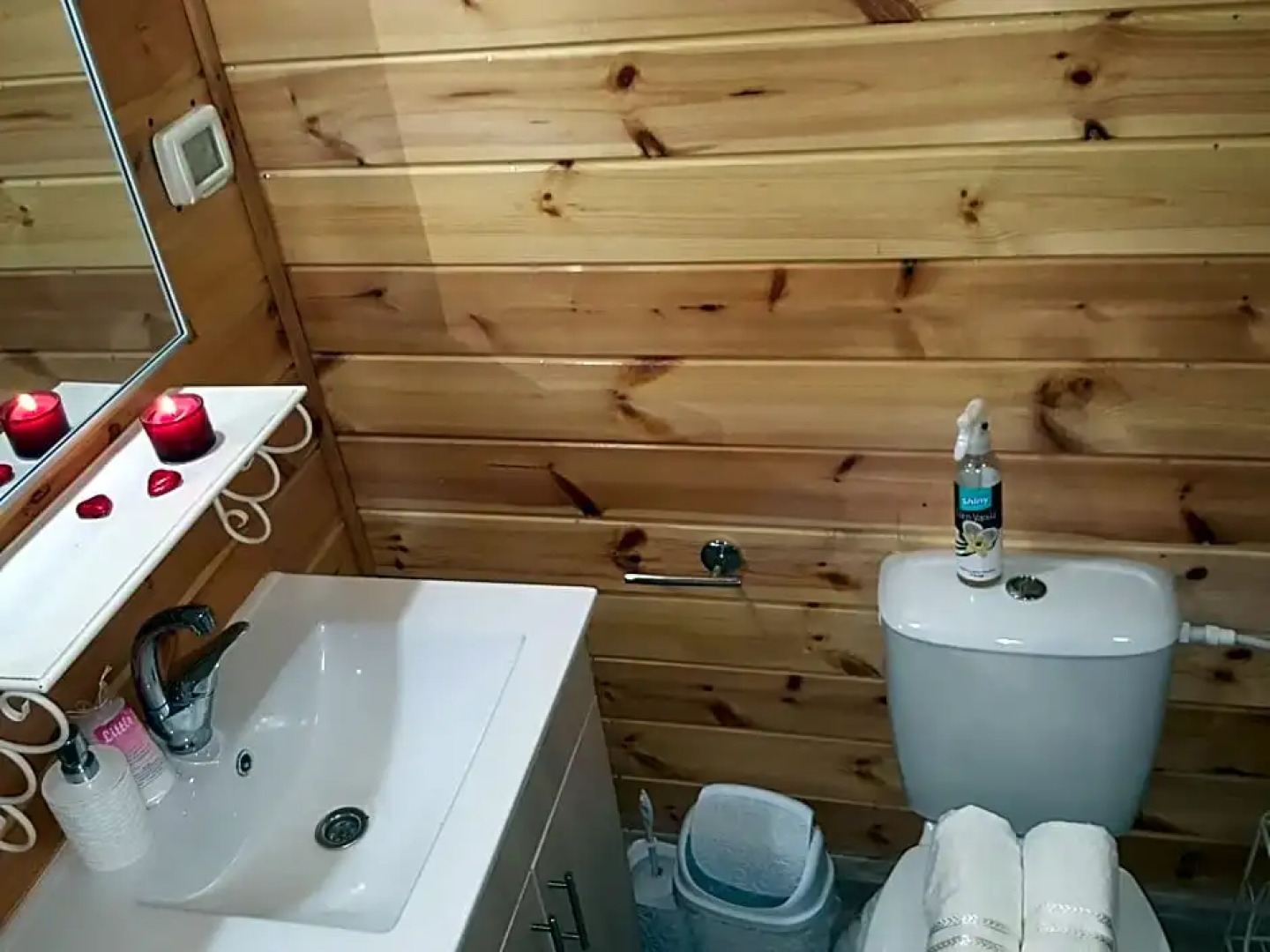 Zimmer Belev HaKikar- Dead sea