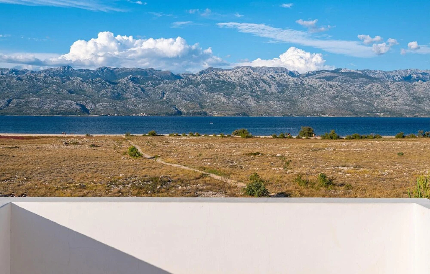 Awesome Home in Razanac With 4 Bedrooms, Wifi and Outdoor Swimming Pool