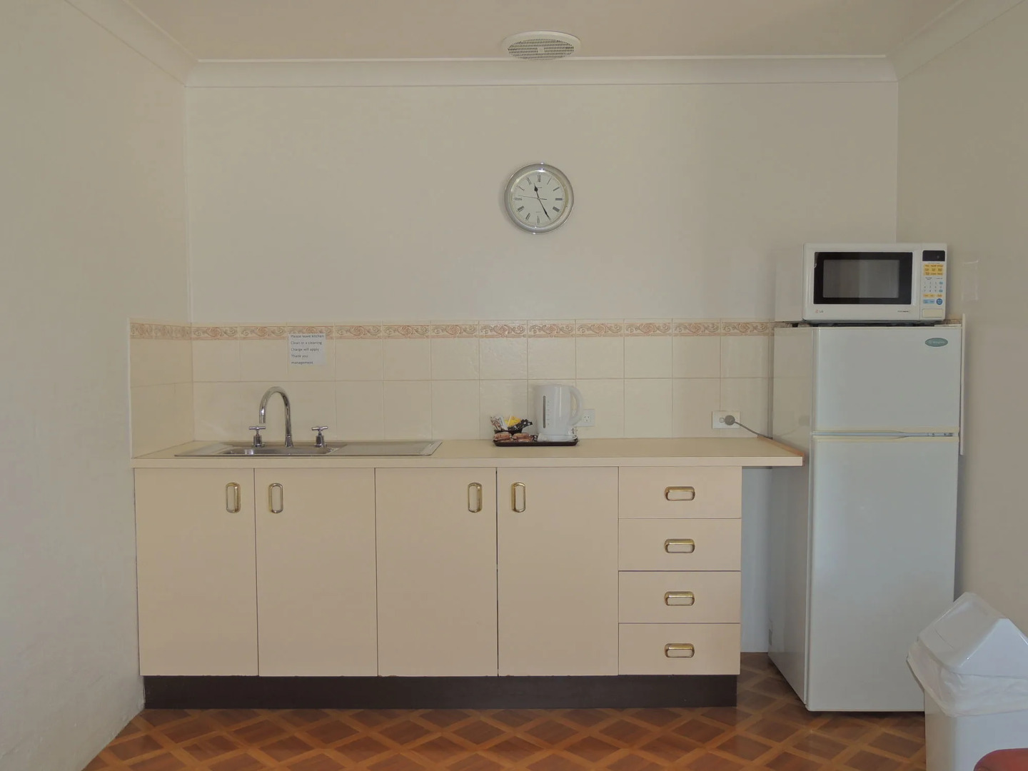 Argyle Terrace Motor Inn