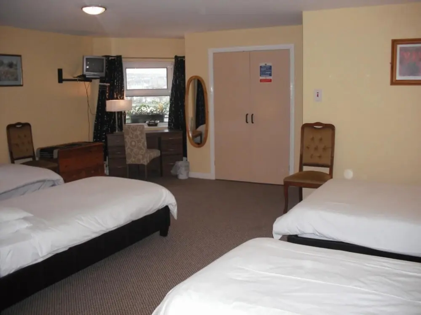 The Iona Inn