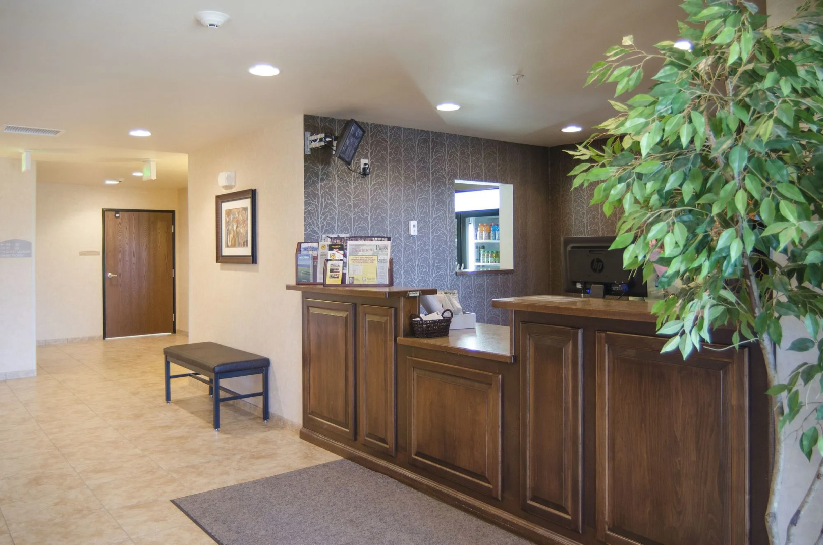 My Place Hotel - Dickinson, ND