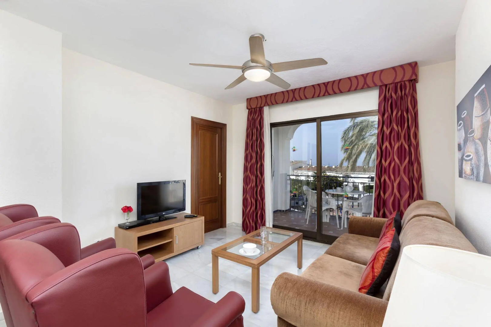 Crown Resorts Club La Riviera