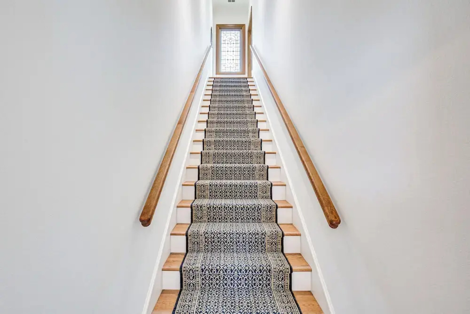 Historic Charnwood Guest House- 1 Mile to Downtown