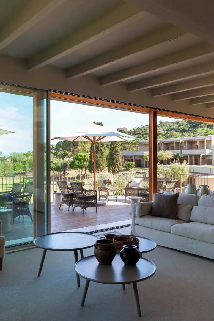 Курортный отель Is Molas Resort