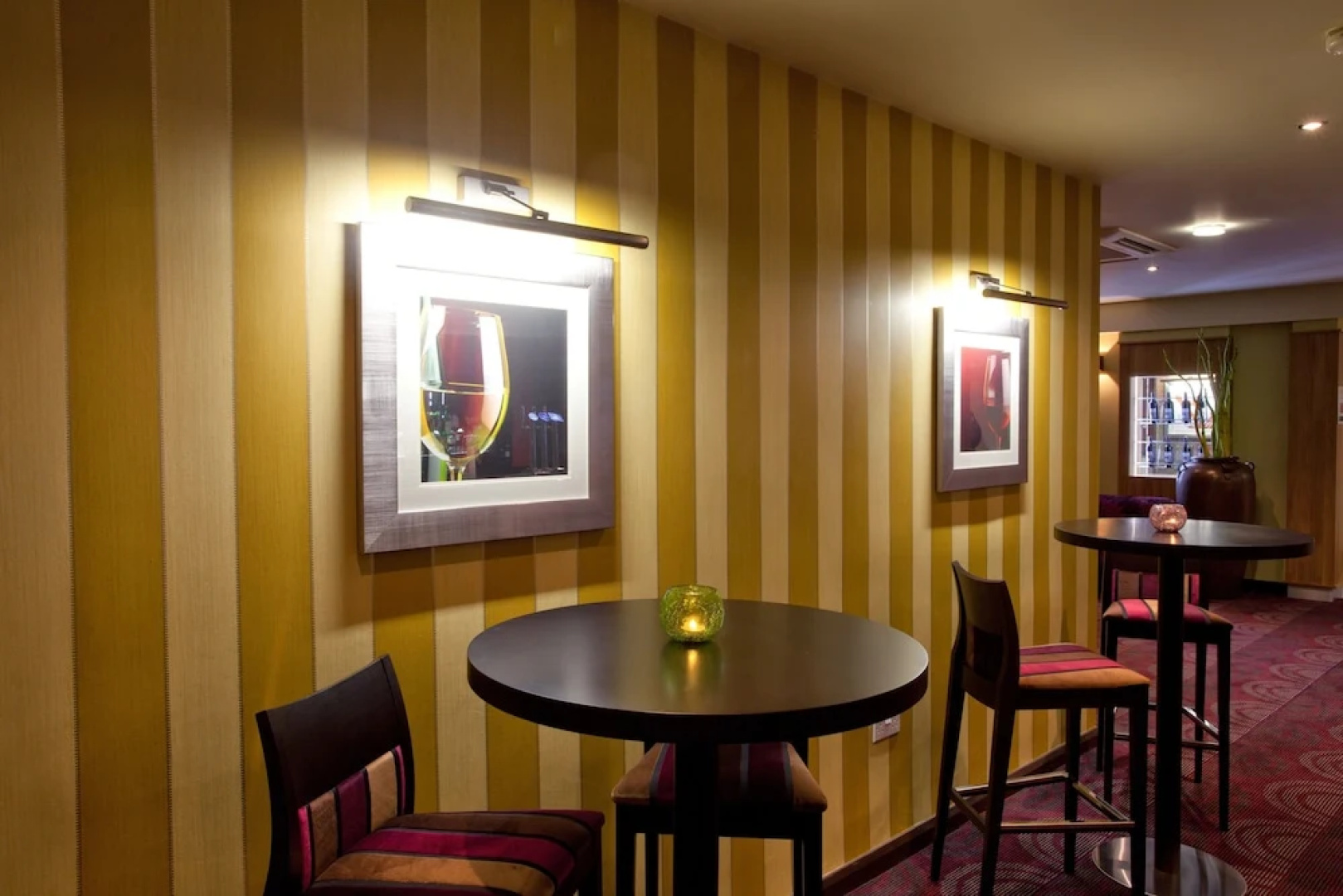 Hotel Elizabeth Hull