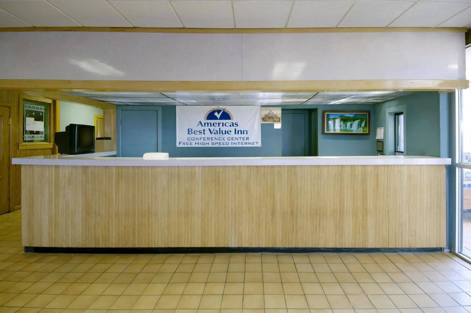 Super Inn and Suites Milledgeville