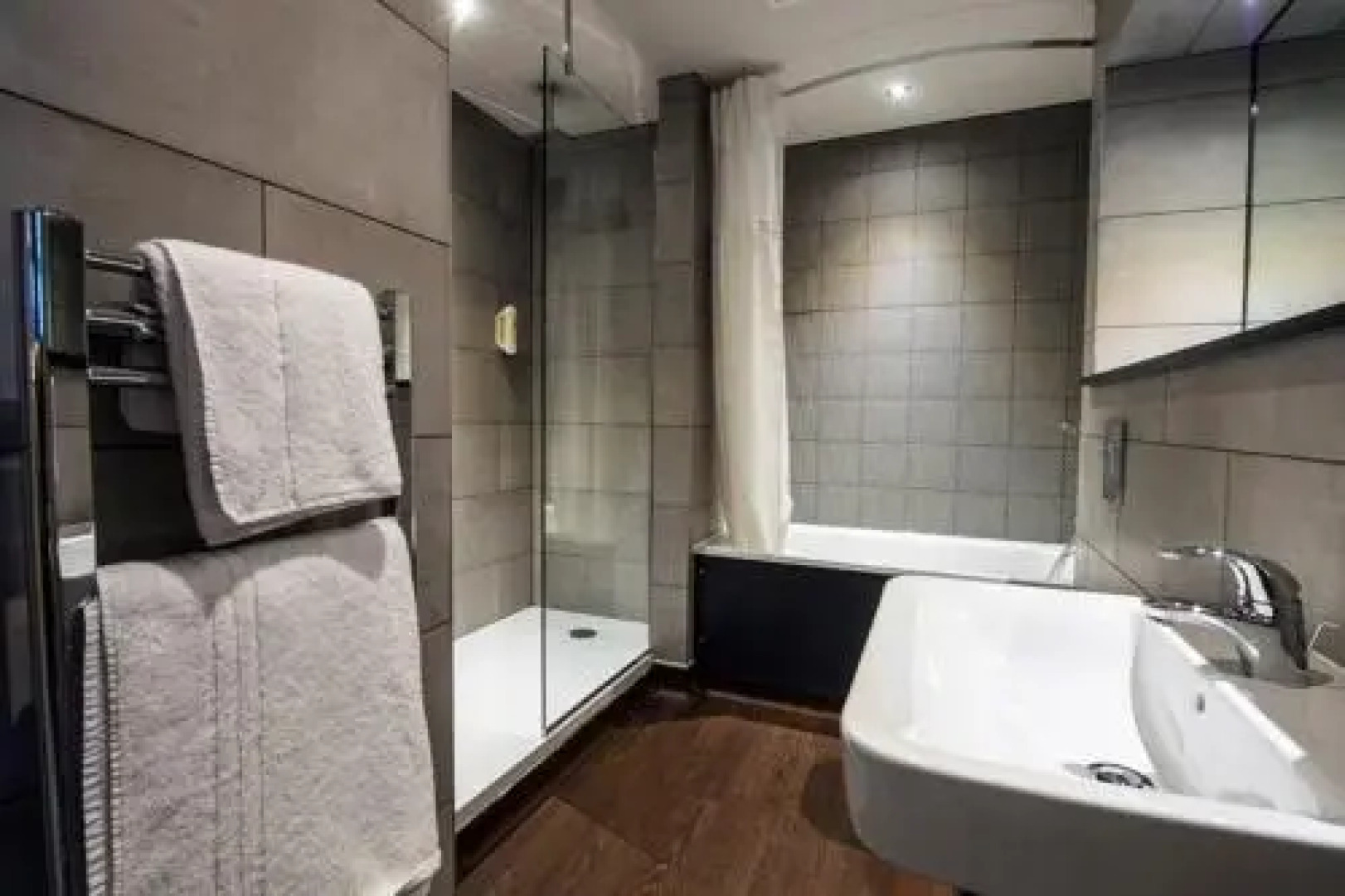 The Yarborough Hotel Wetherspoon