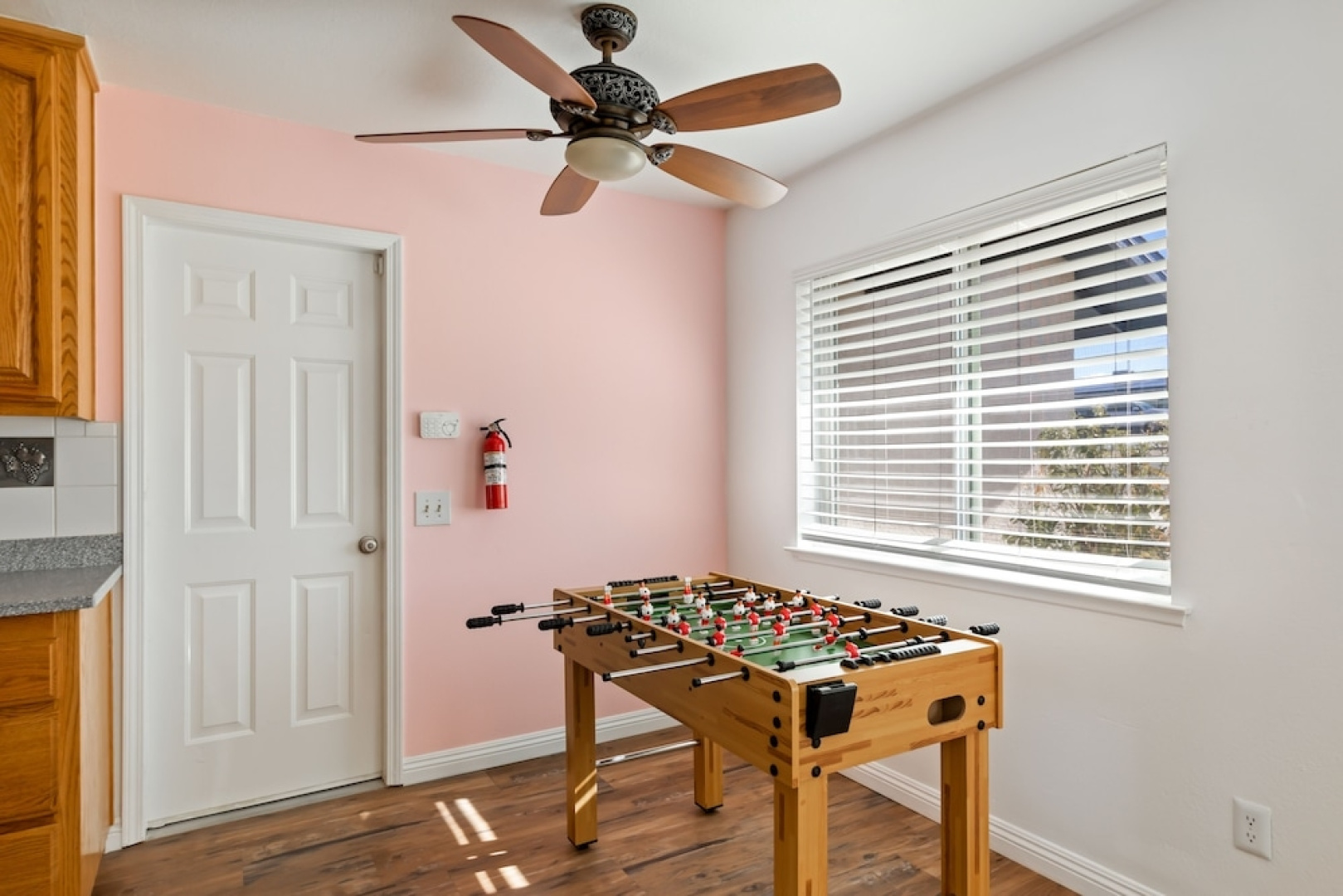 Retro Pool Retreat