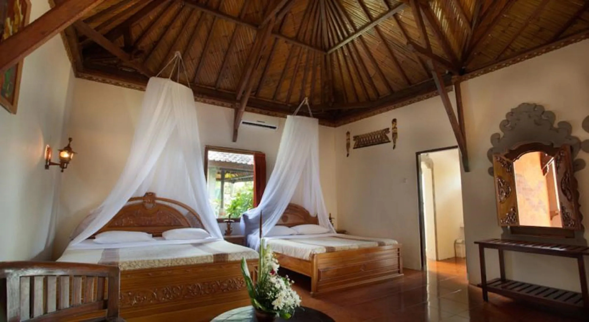 Segara Bukit Seaside Cottages