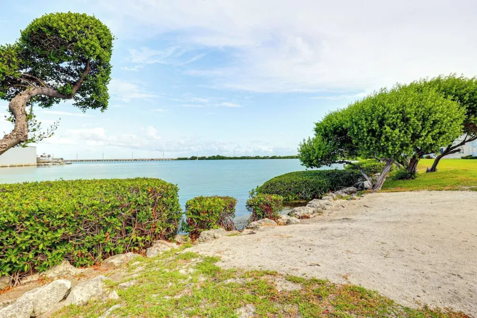 Oceanfront Duck Key Villa: 2 Marinas Steps Away!
