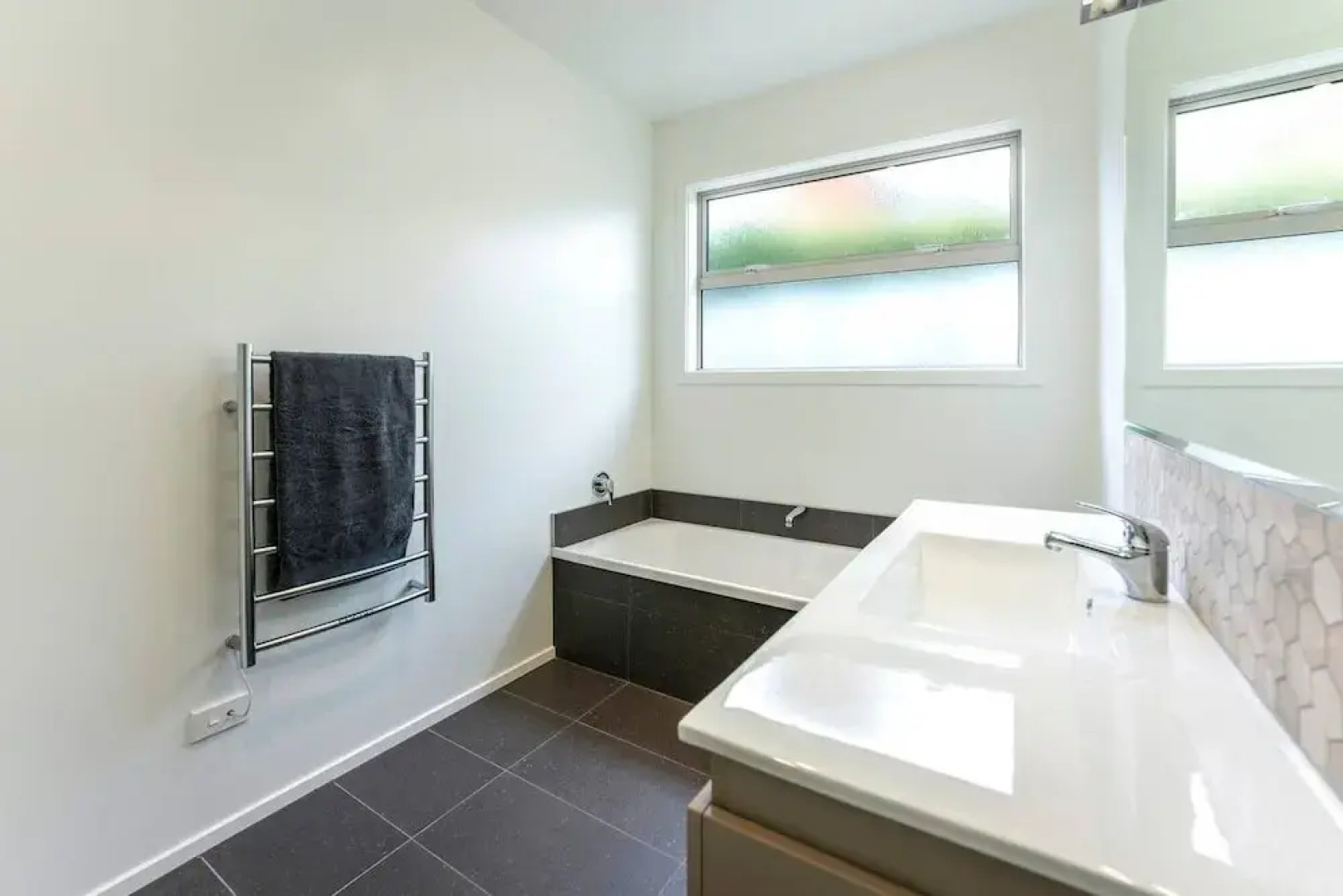 Light and Bright Large Family Home