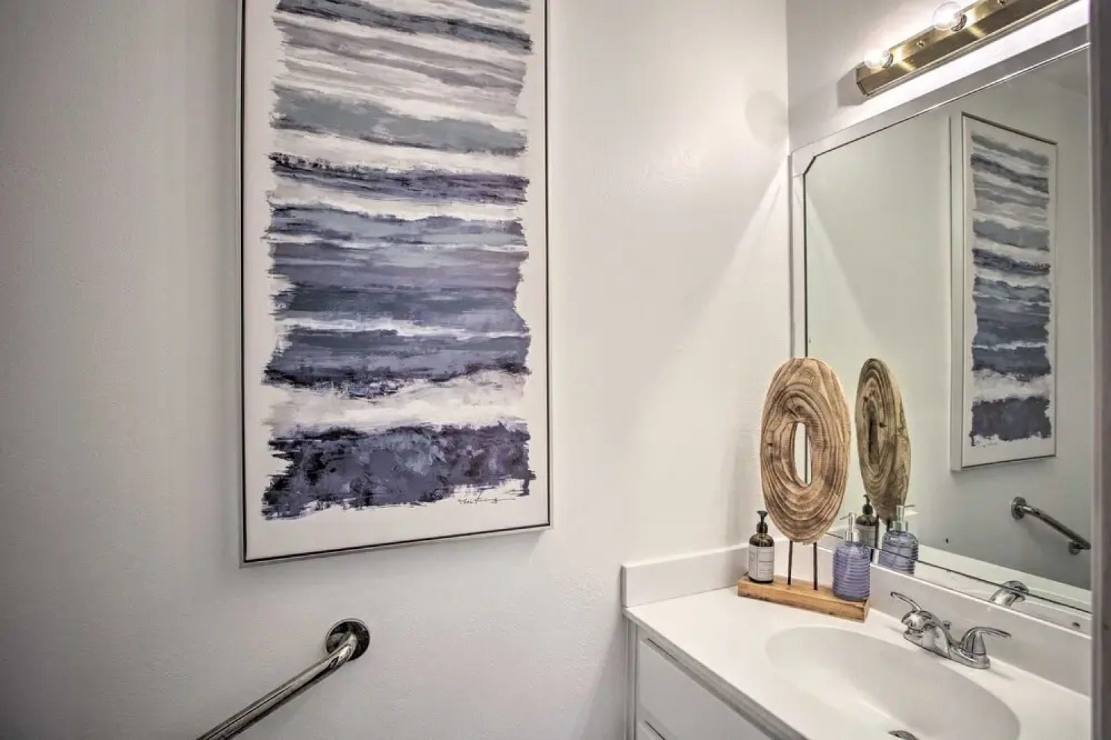 Chic Lakefront Granbury Getaway w/ Private Dock!