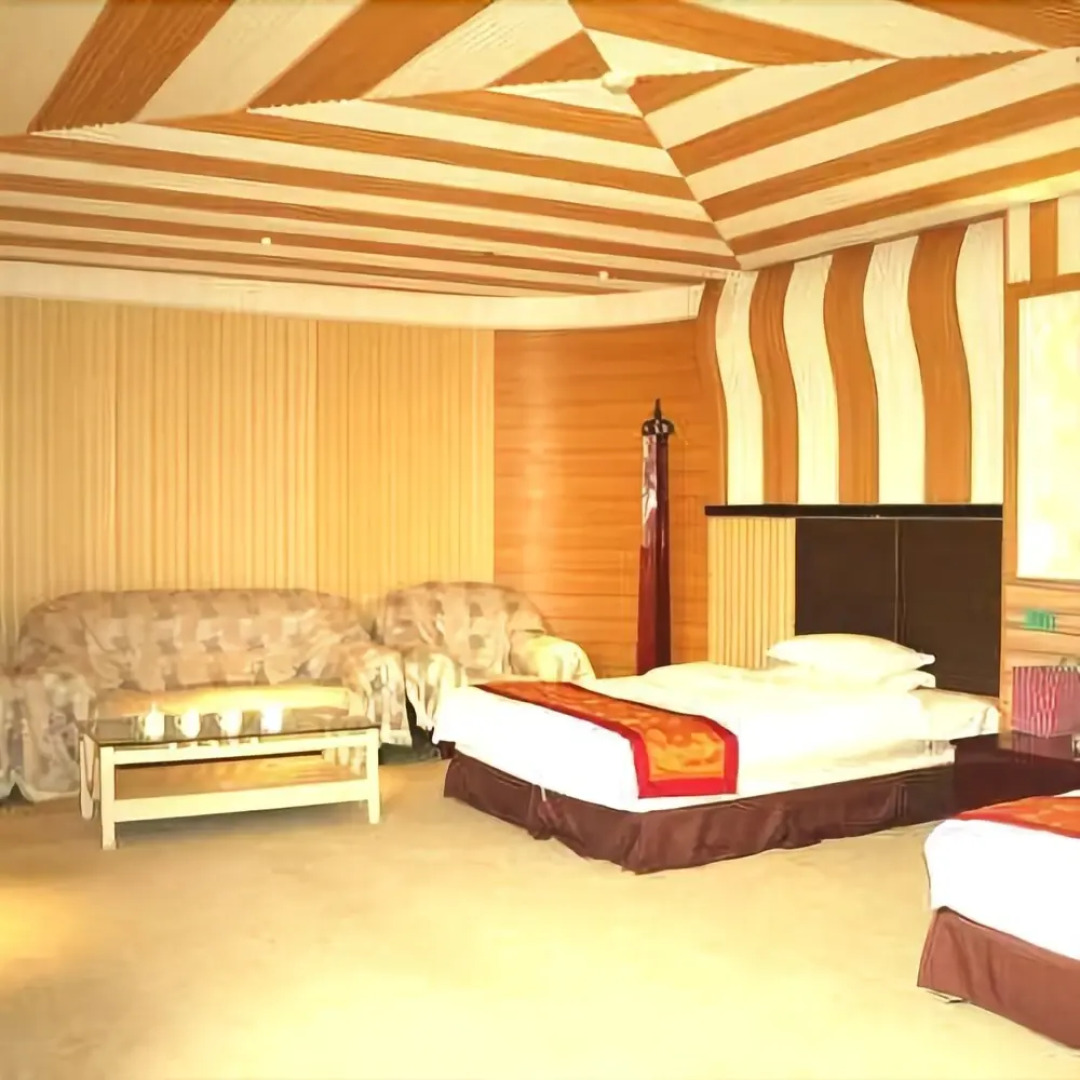 Hong Yuan Hotel - Hebi