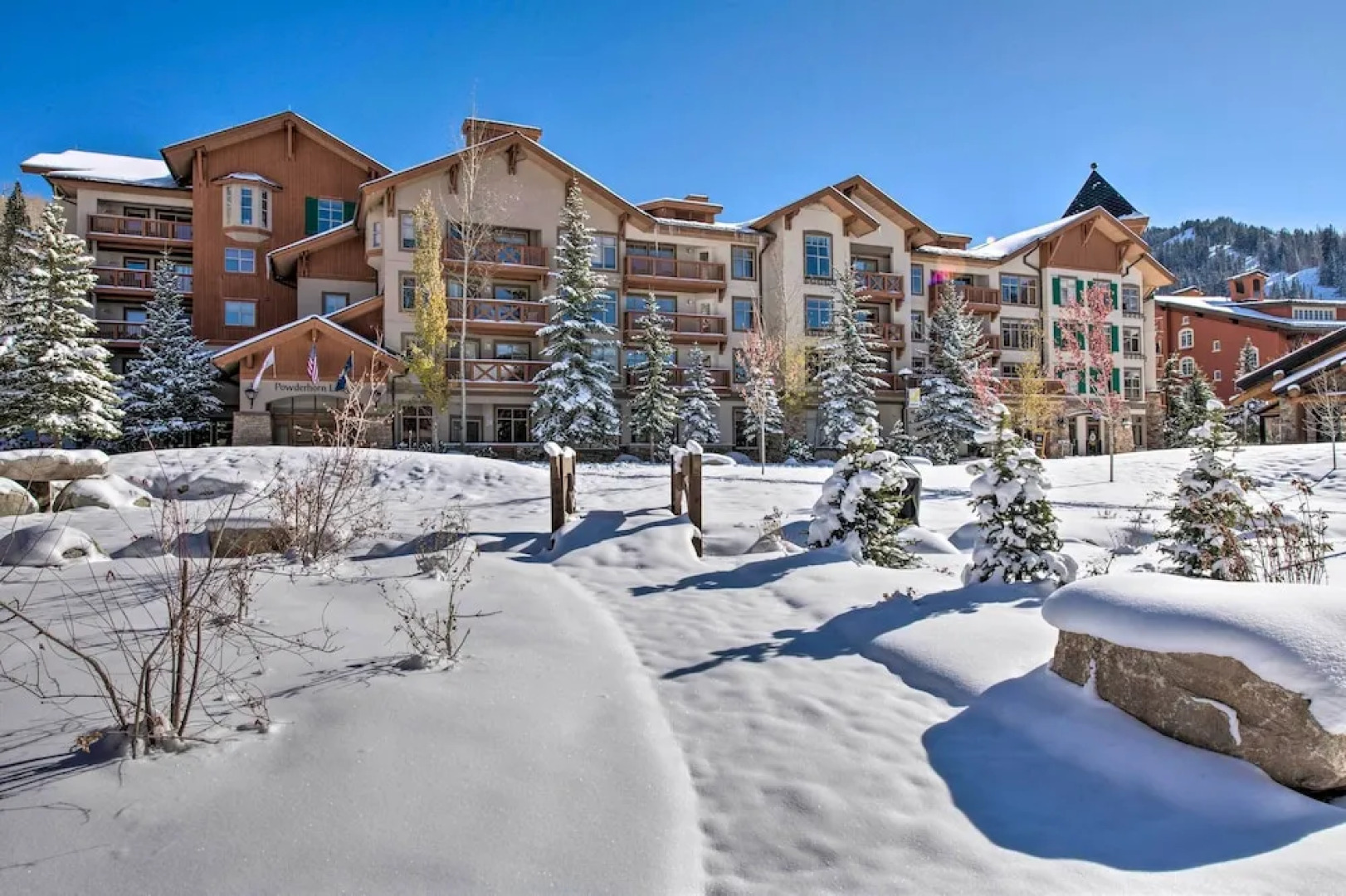Solitude Mountain Slopeside Ski Condo w/ Hot Tub!
