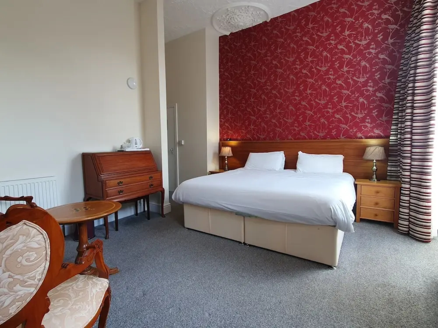 The Royal Hotel