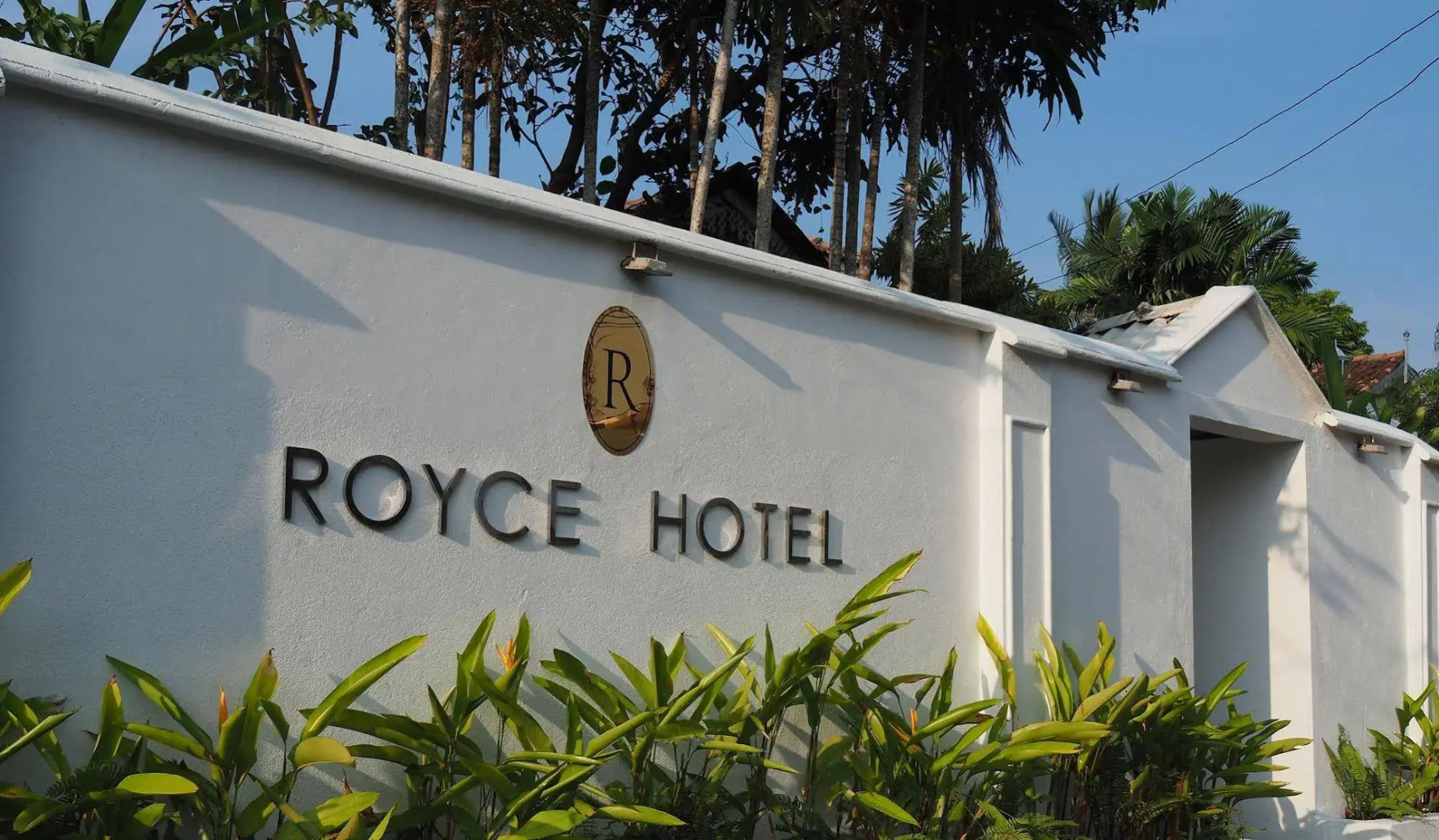Royce Boutique Hotel