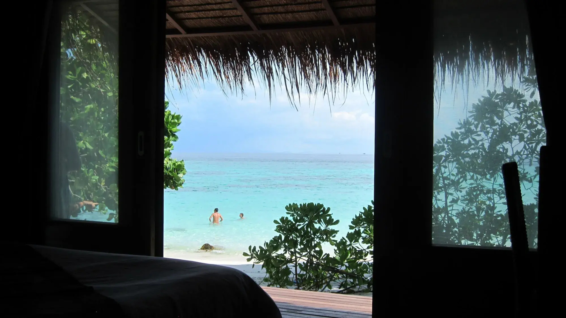 Ten Moons Lipe Resort