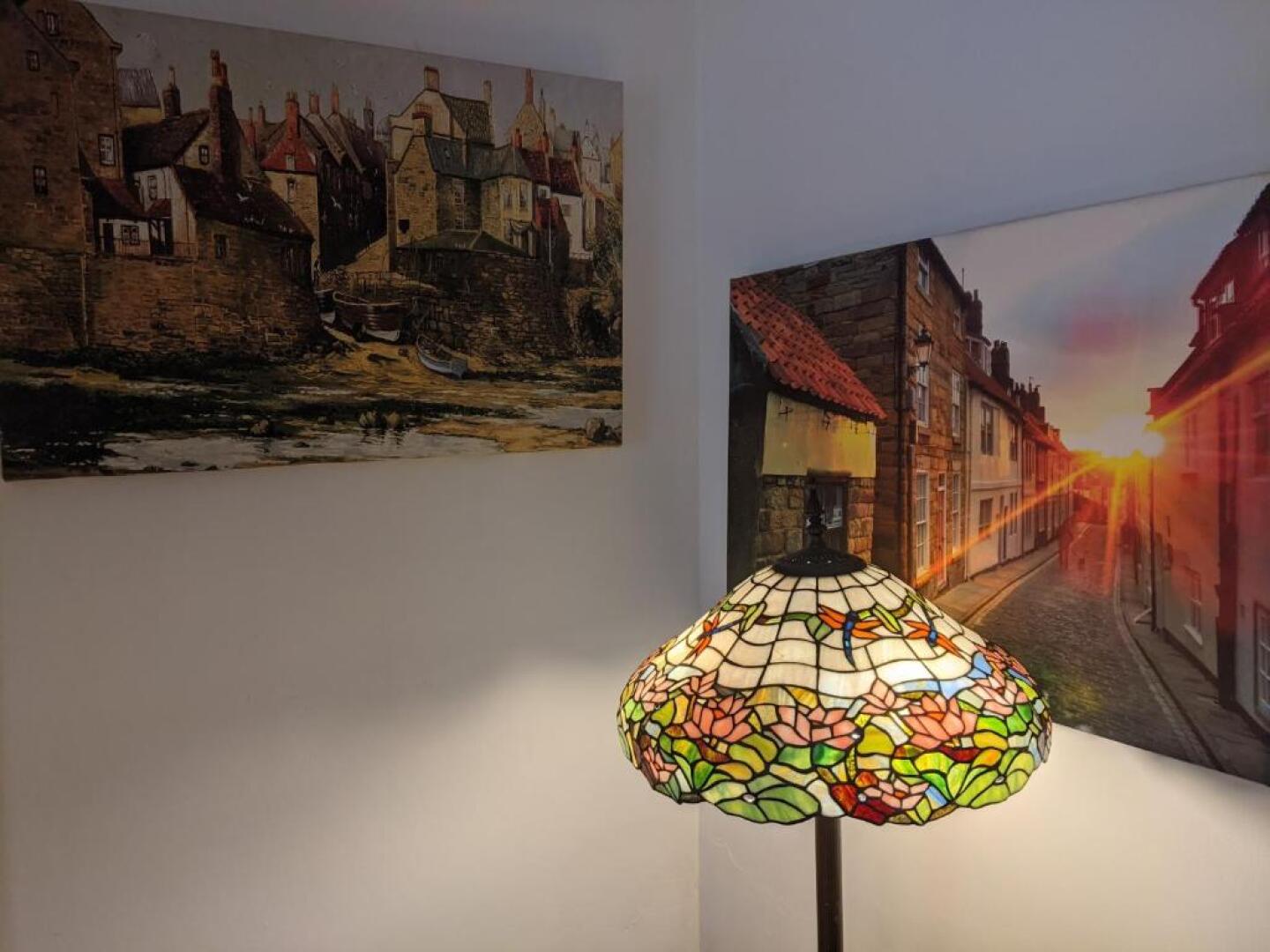 Endeavour Cottage Whitby sleeps 6