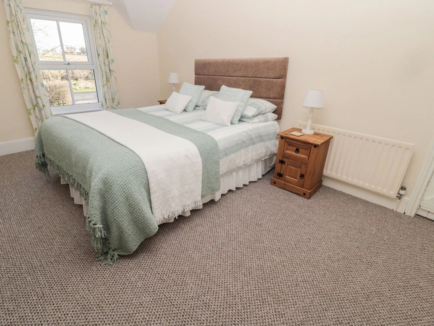 Little Robin - South Farm