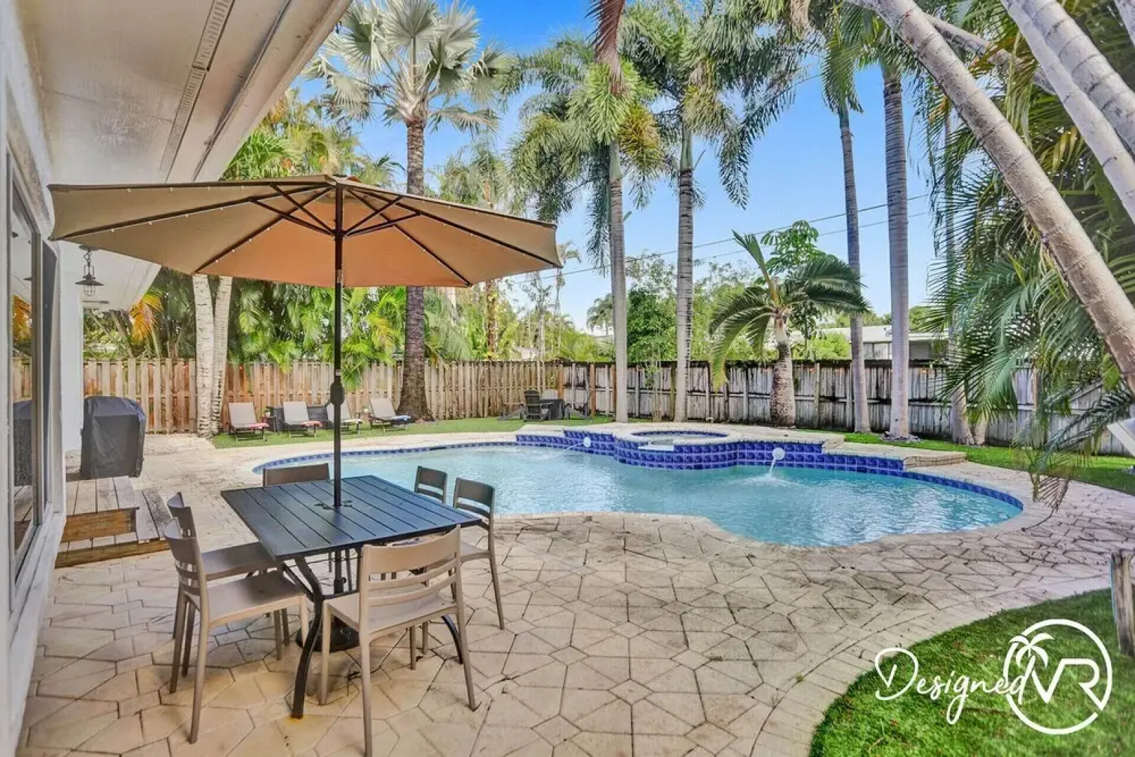 Stunning 5 BR with Heated Pool & Gaming