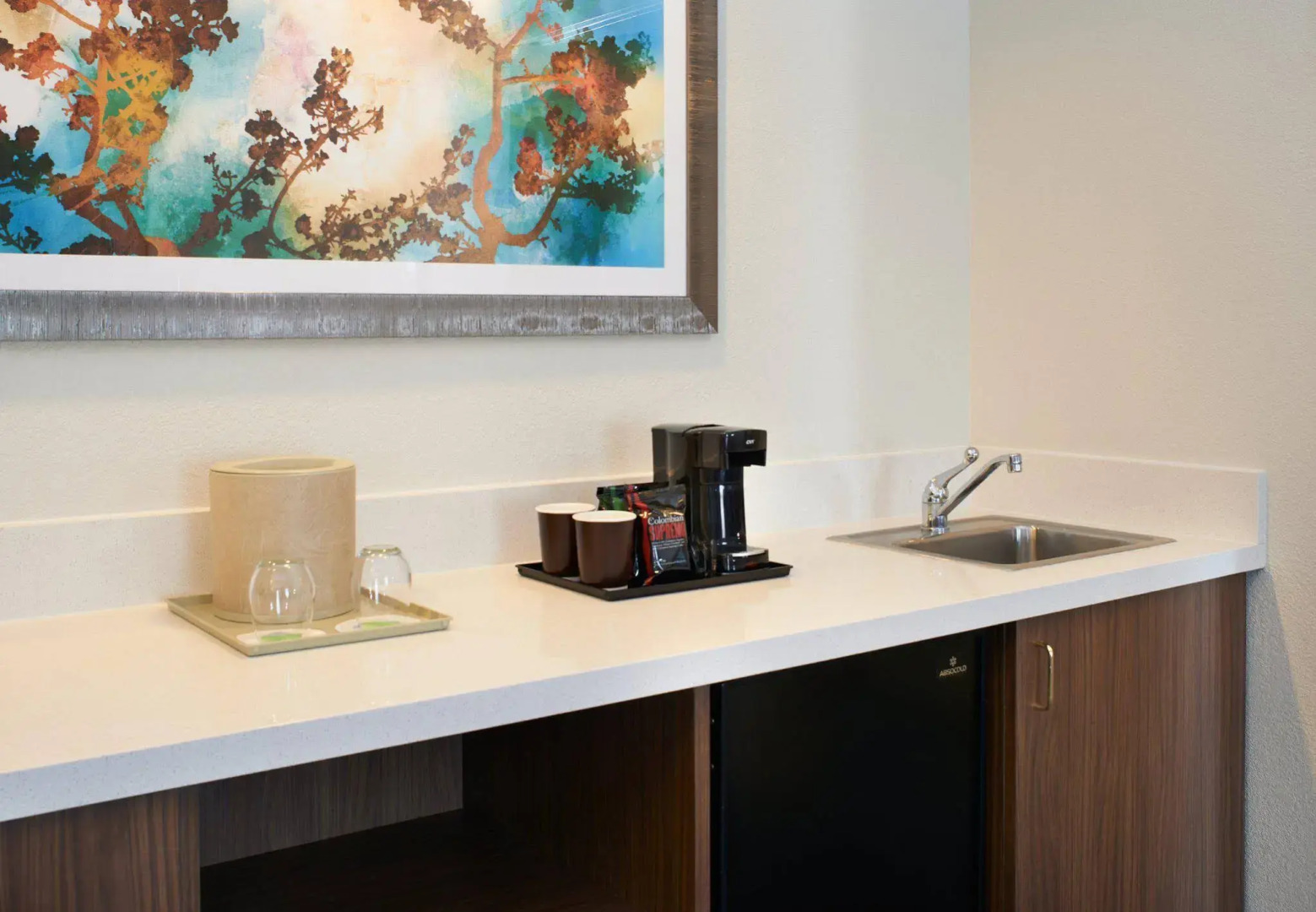 Courtyard by Marriott Kansas City Overland Park/Convention Center