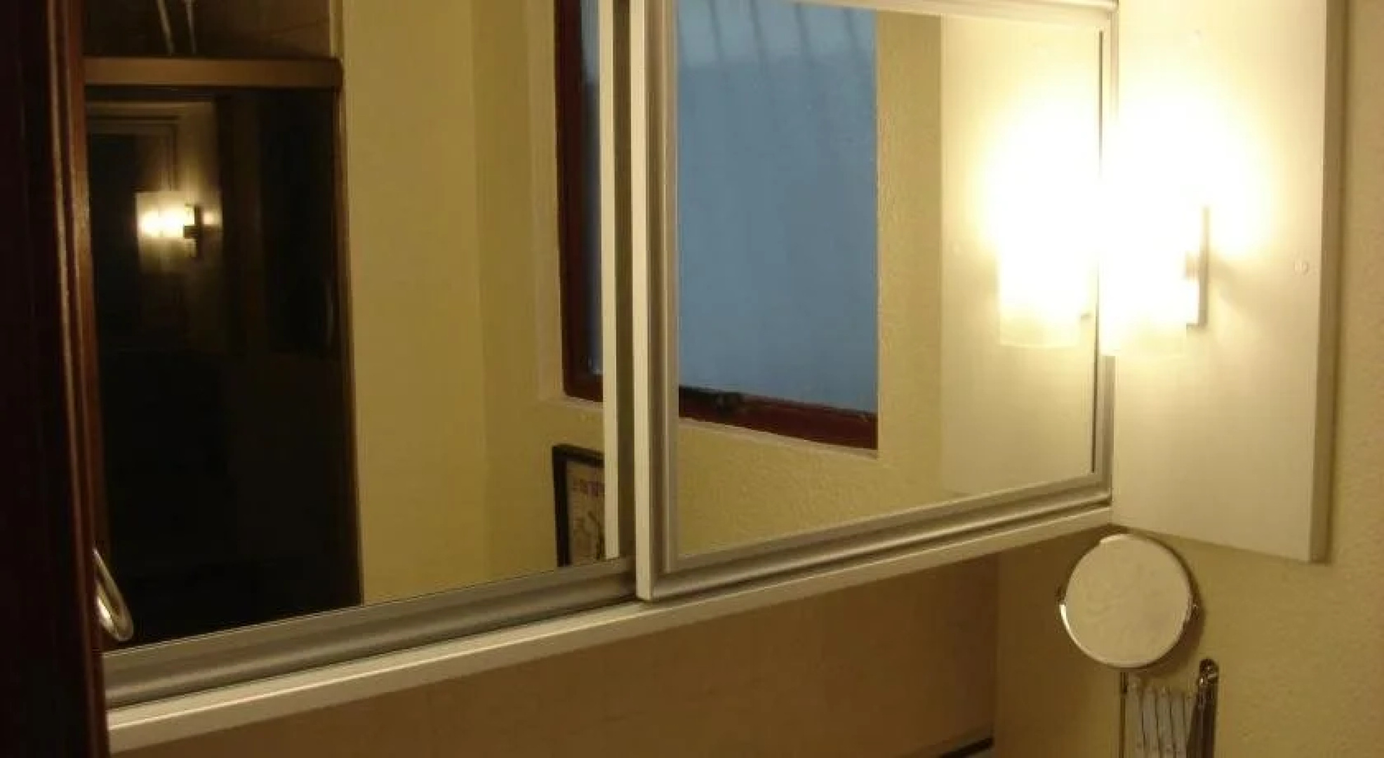 Wall Street Flat Service