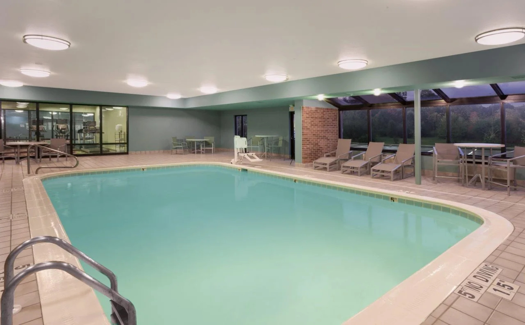 Holiday Inn Express Hotel & Suites Dayton West - Brookville by IHG
