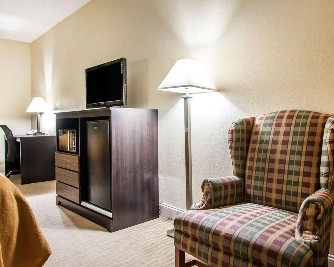 Quality Inn & Suites