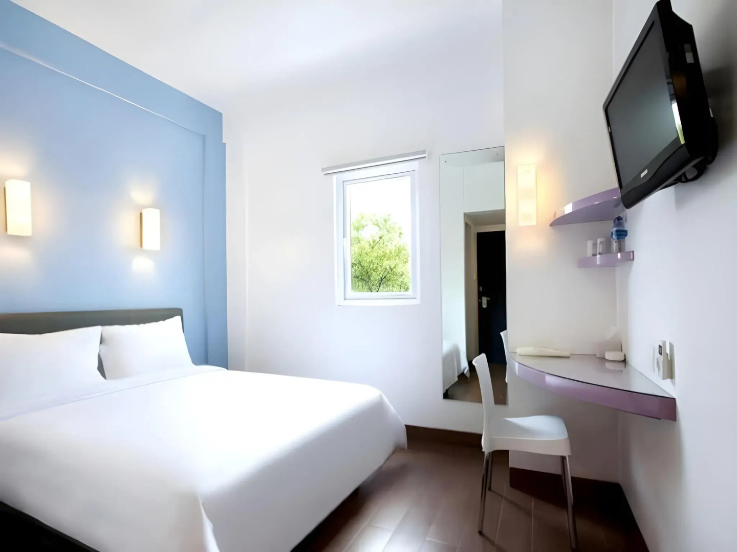 Amaris Hotel Serpong - Tangerang