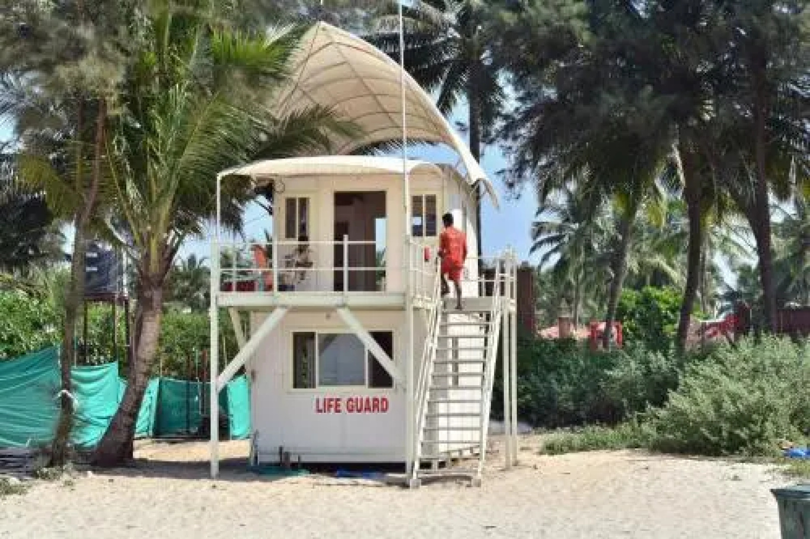 Calvin's 3 BDR Villa