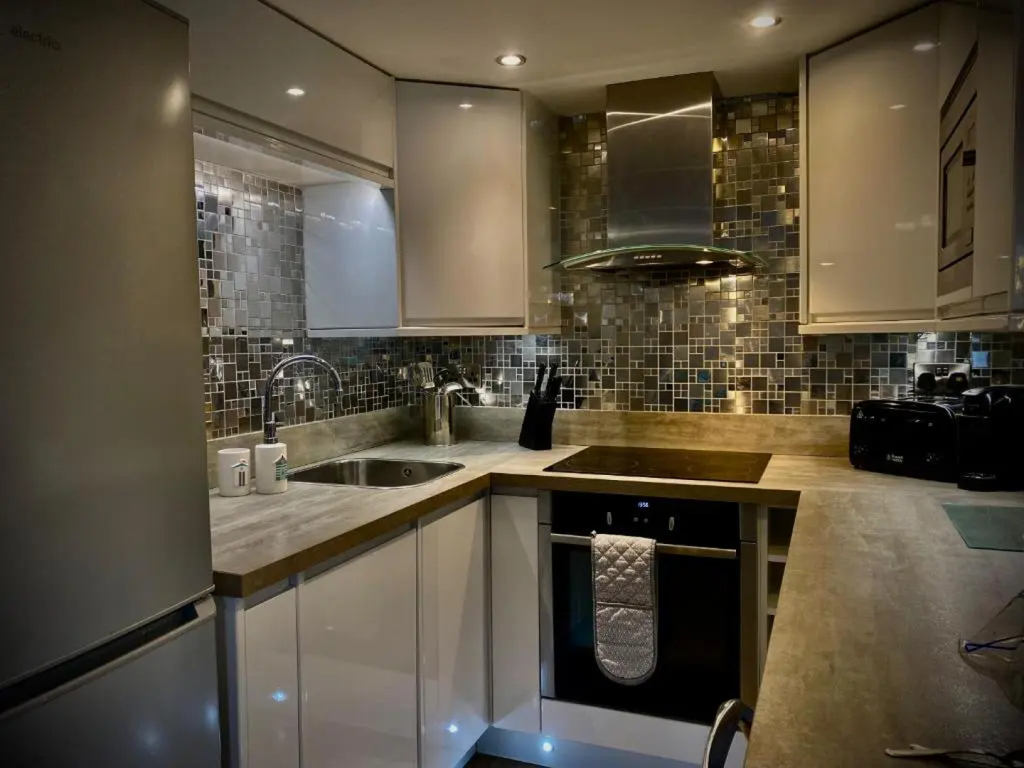 Sandpearl Suite Sasco Apartments