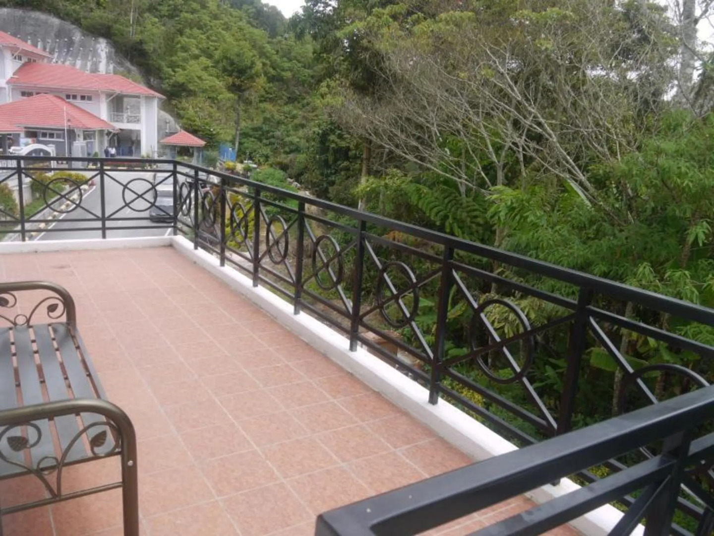 Eight Mentigi Guest House