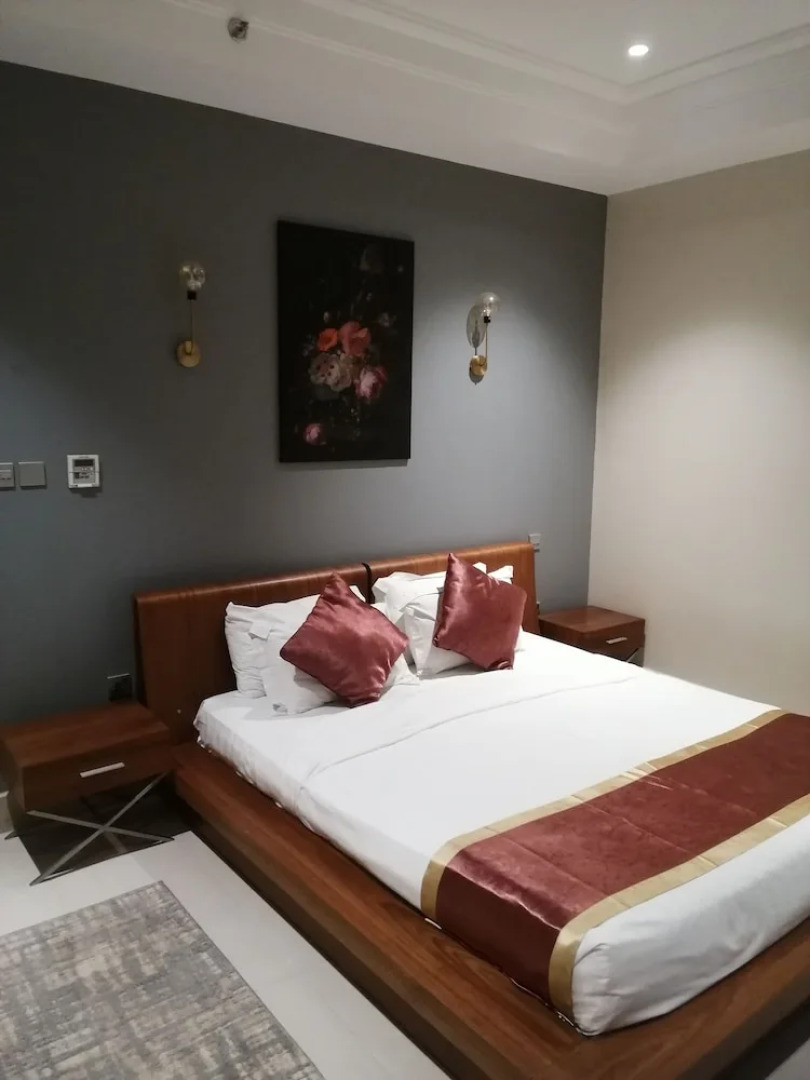 Rahhal Hotel Suites