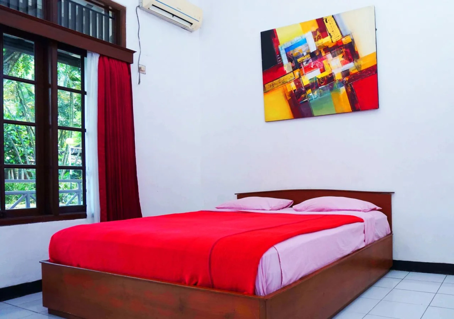 Candisari Hotel & Resto