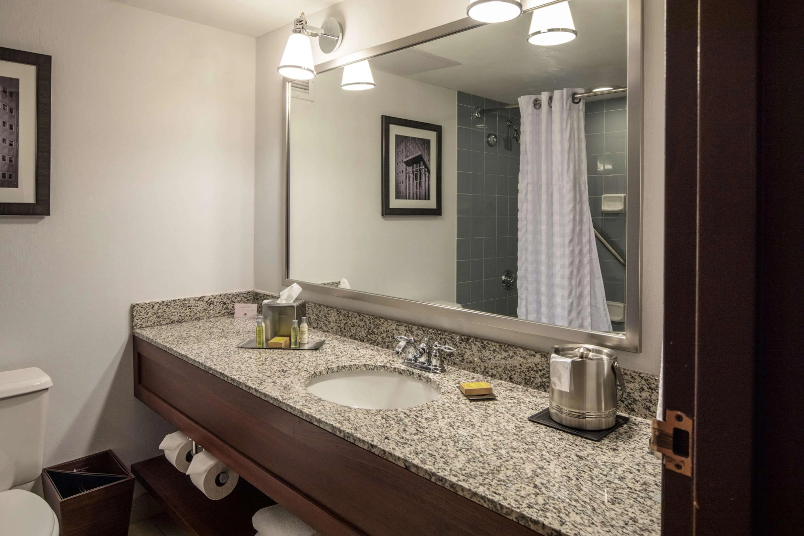 DoubleTree by Hilton Pittsburgh - Cranberry