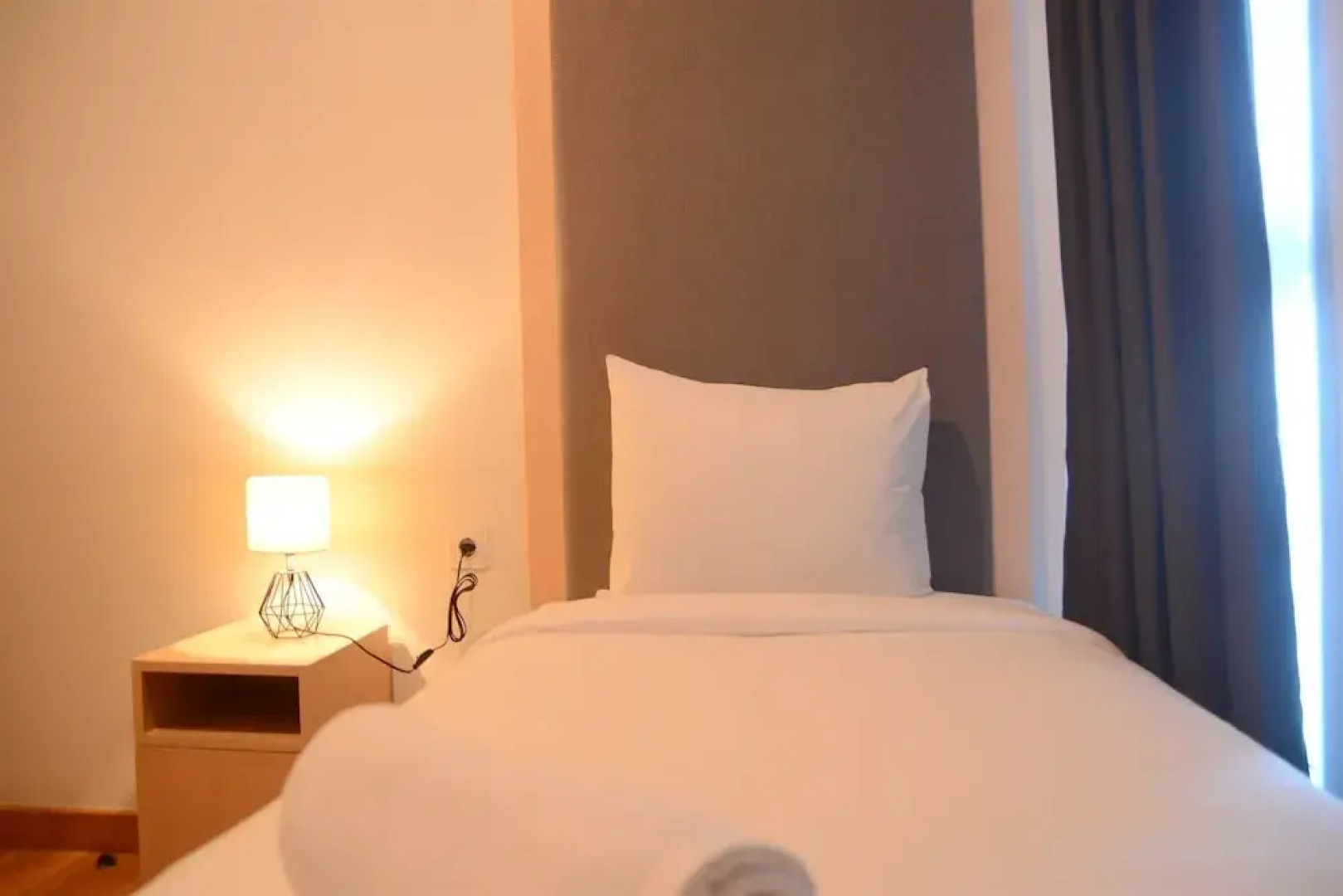 Luxury 2BR Roseville Soho & Suite Apartment near ICE BSD