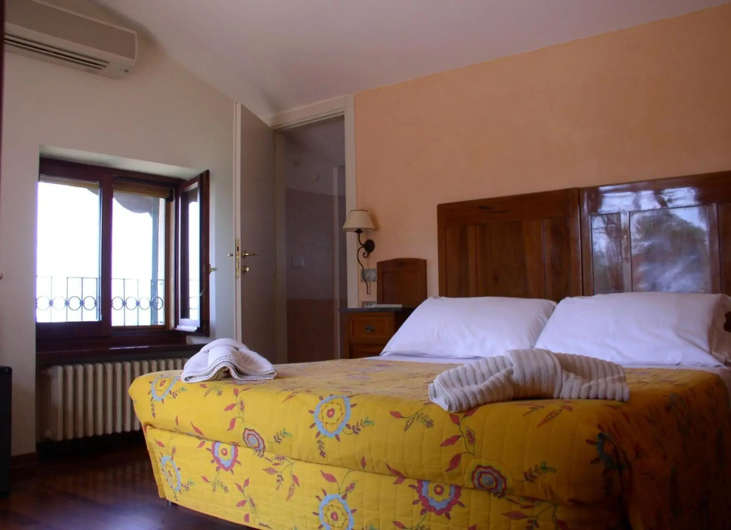 Primavera Mini Hotel