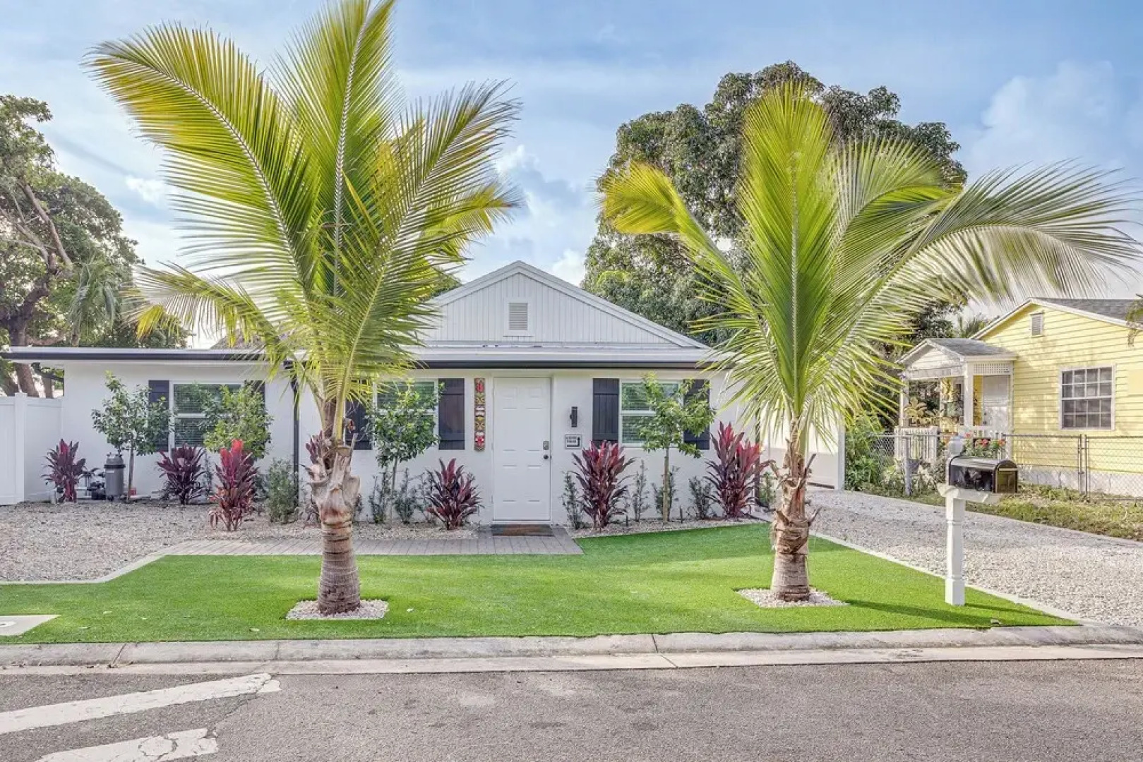 Heated Pool + Backyard: North Palm Beach Retreat!