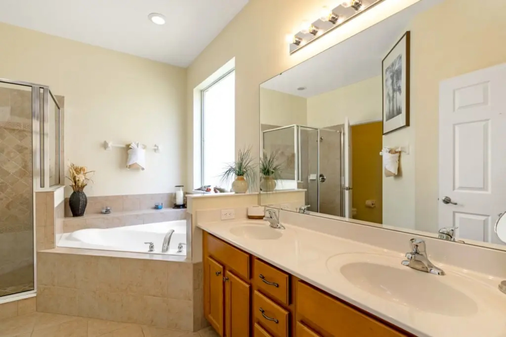 Watersong Dream- Theatre Room, Games, Pool & Spa, Davenport, US