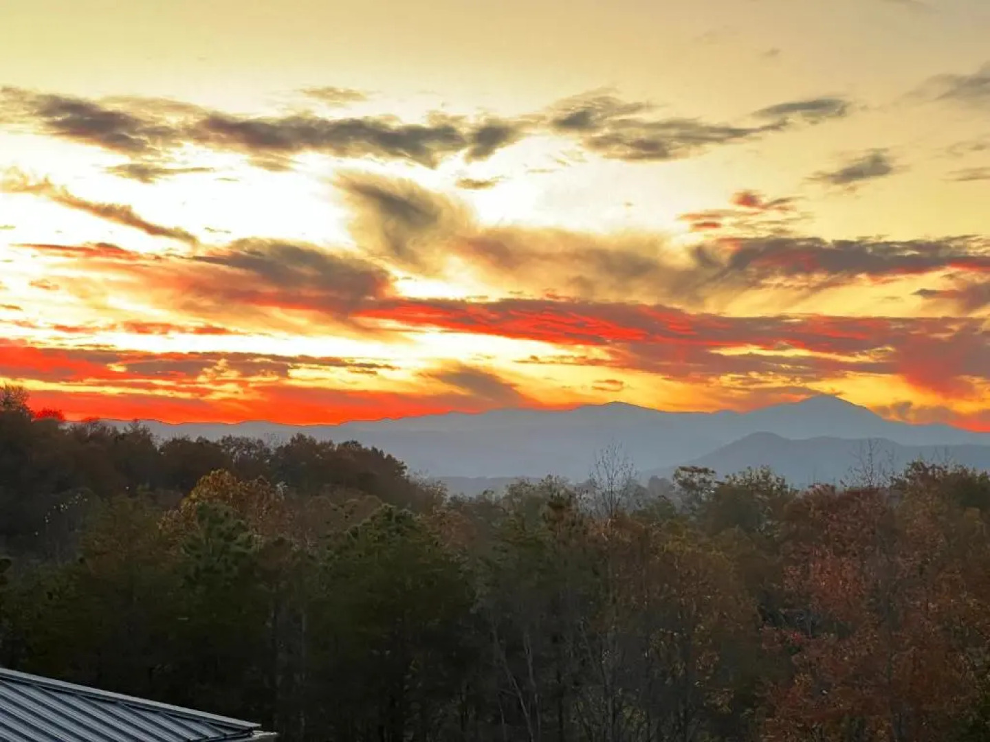 SKYLARANNA Resort & Spa