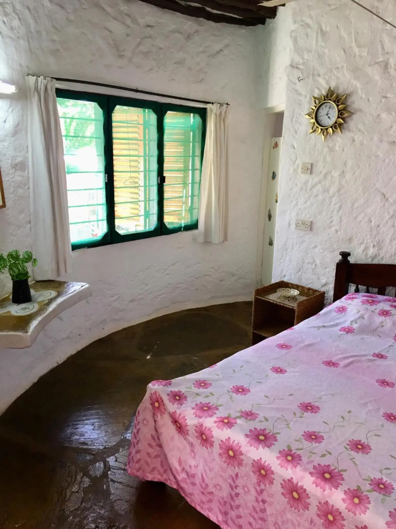 Tradewinds Lodge