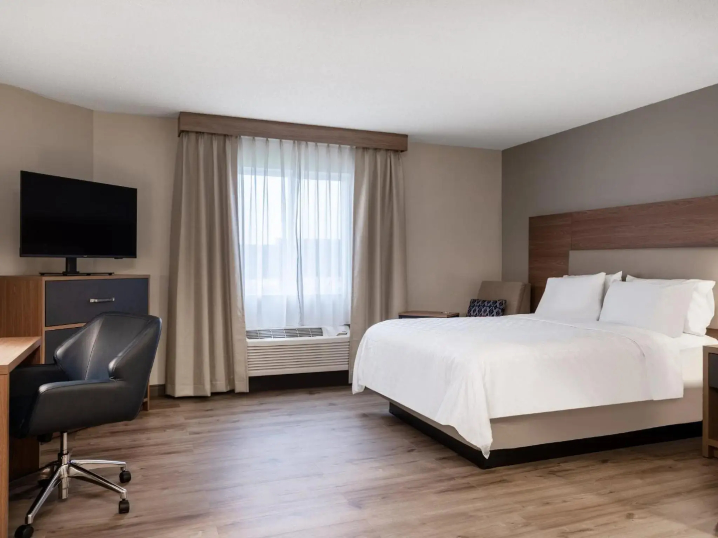 Candlewood Suites Rockford by IHG