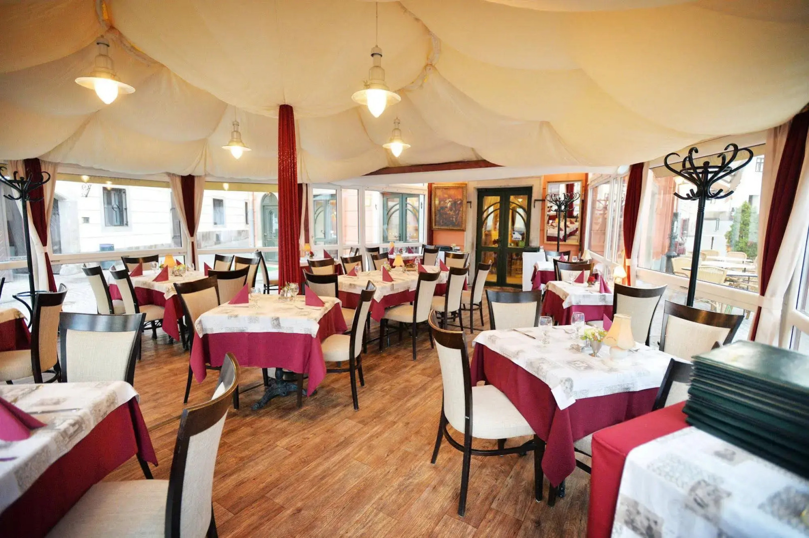 Hotel Senator-Ház Eger