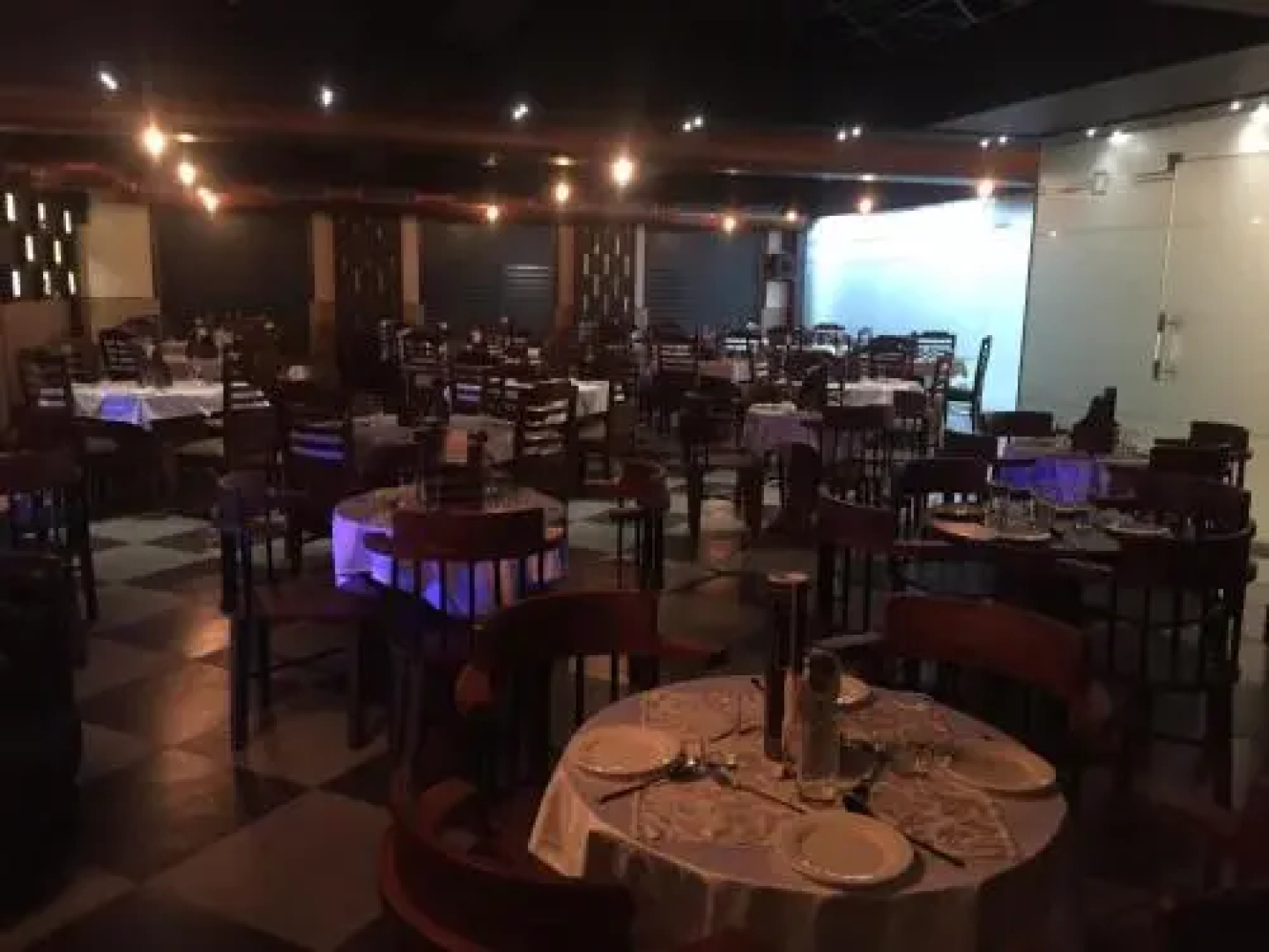 Rutbah Hotel And Restaurant