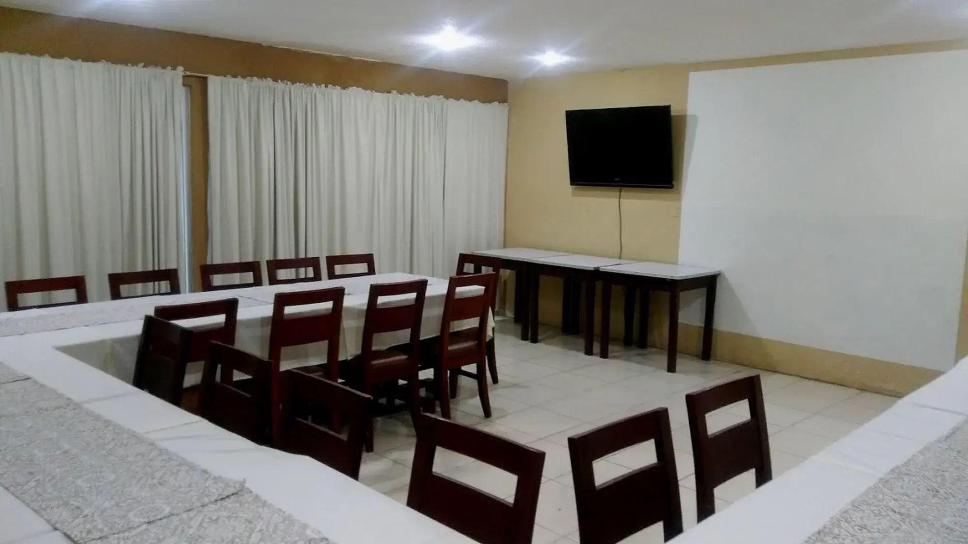 Hotel Vista Verde