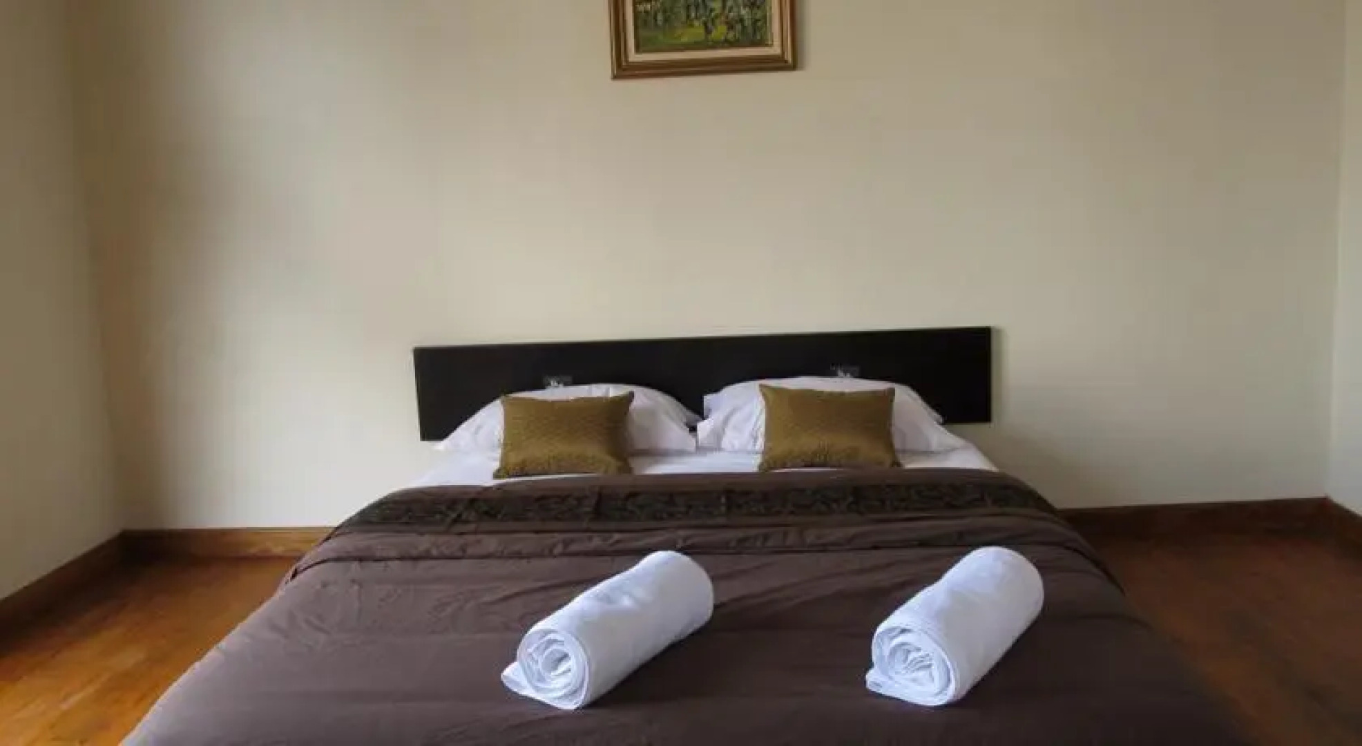 Omah Angkul-Angkul Villa